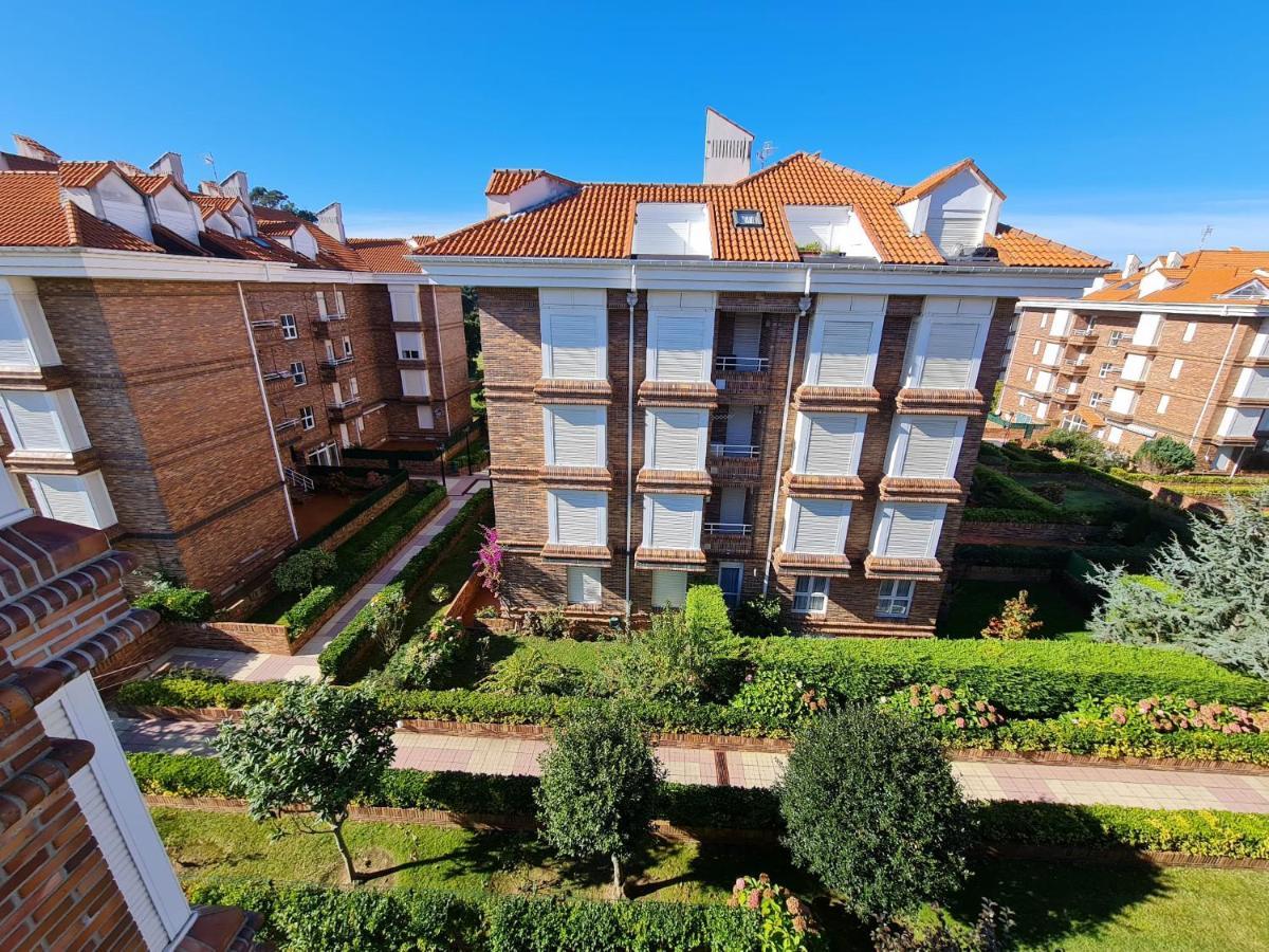 Noja. Piso En Noja A 5 Minutos De La Playa De Ris Apartment Exterior foto